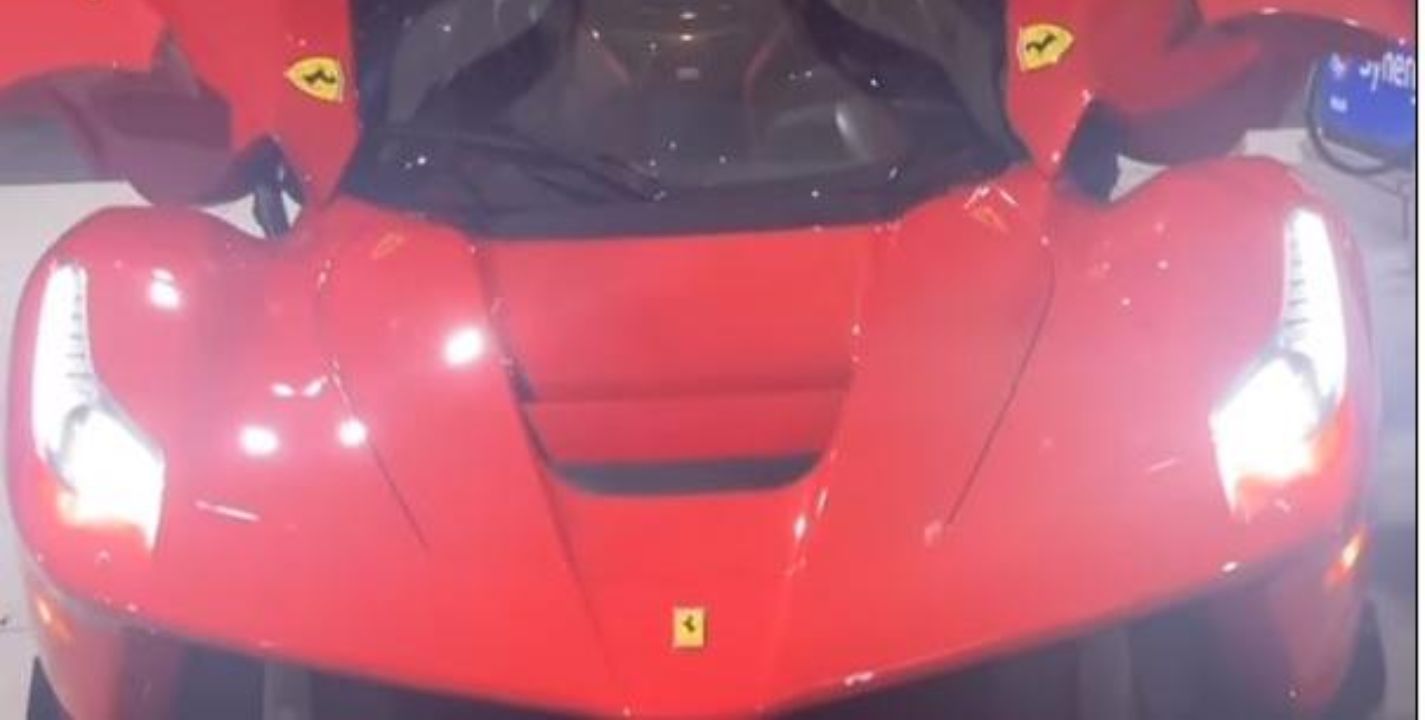 "Canelo" Presume Su Nuevo Ferrari Con Un Valor De 4 Millones De Dólares ...